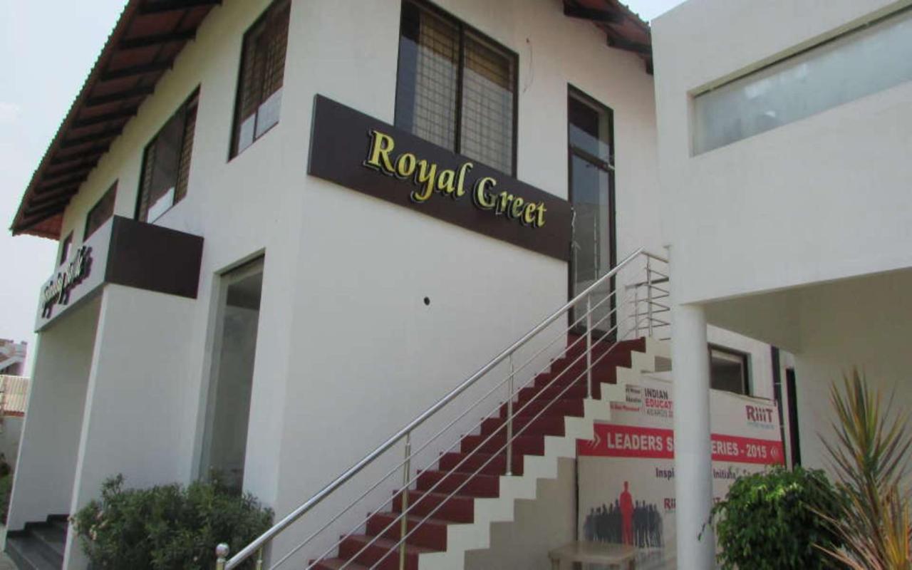 Hotel Kalyani Mysore Buitenkant foto