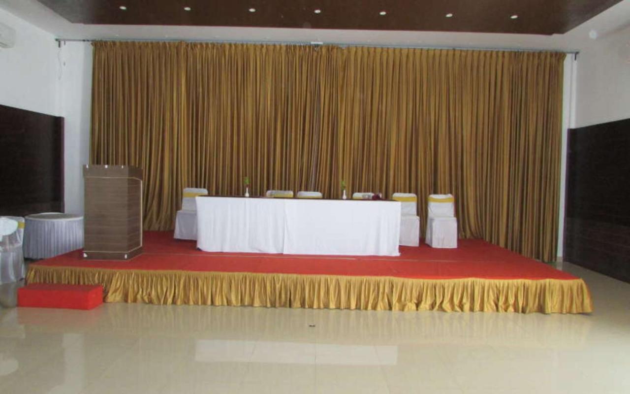 Hotel Kalyani Mysore Buitenkant foto