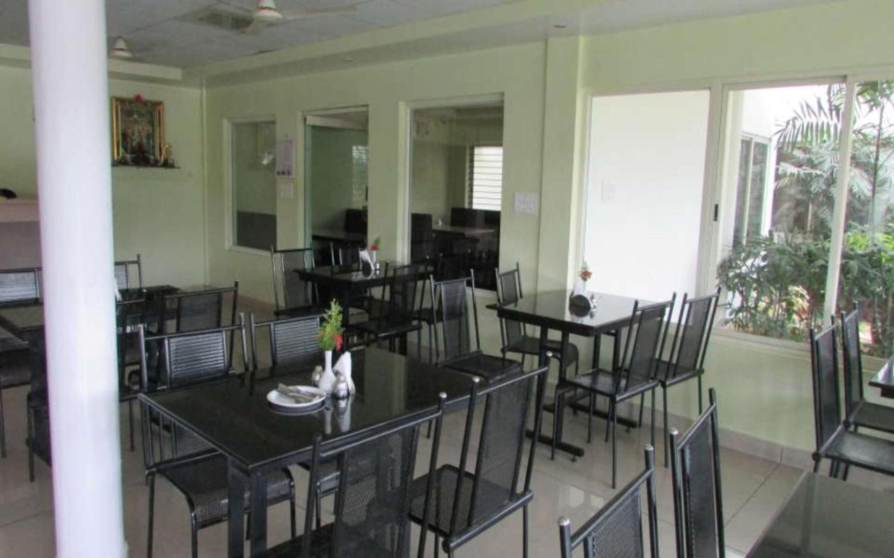 Hotel Kalyani Mysore Buitenkant foto