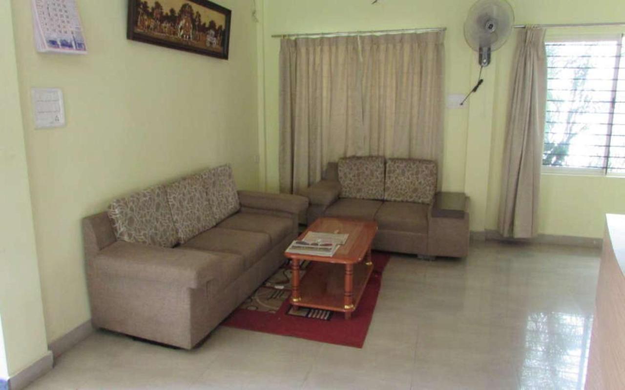 Hotel Kalyani Mysore Buitenkant foto