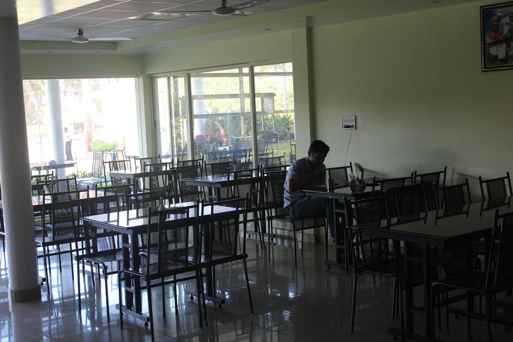 Hotel Kalyani Mysore Buitenkant foto
