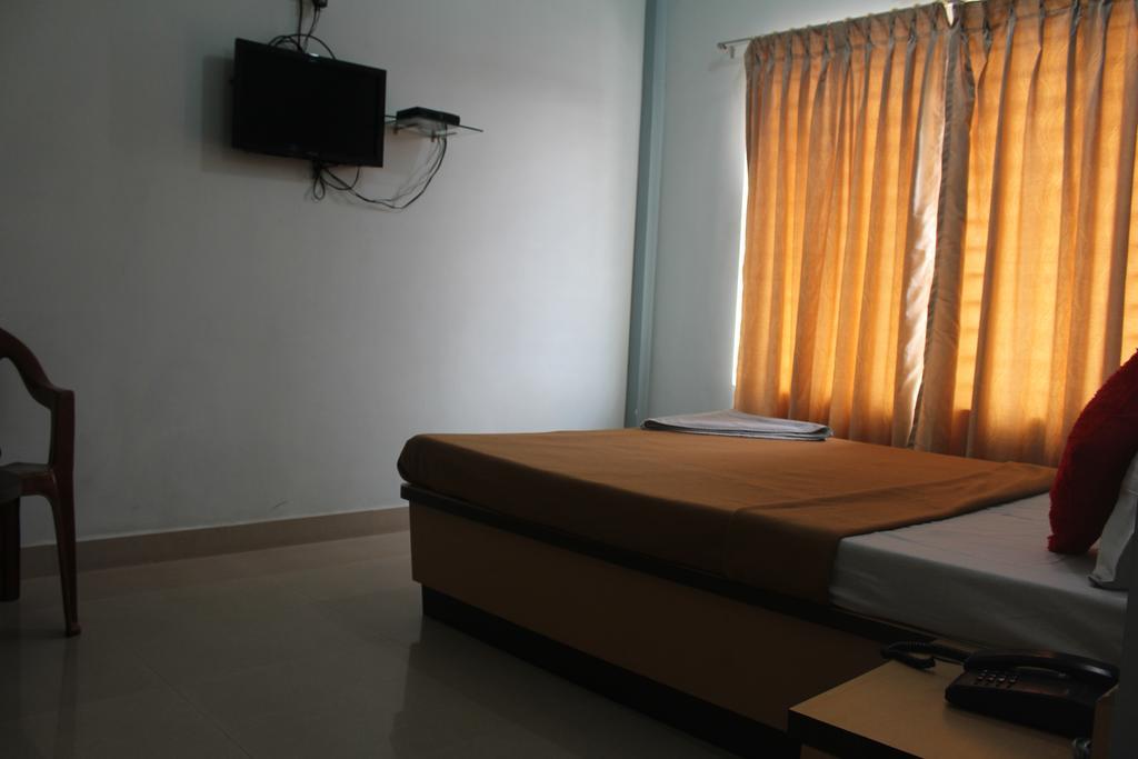 Hotel Kalyani Mysore Kamer foto